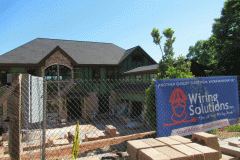 100-Hawthrone-Outside